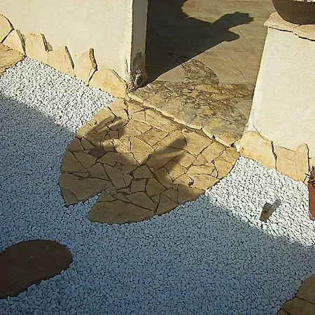 The Golden Rainbow - Seafront Apartment