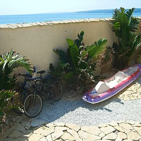 The Golden Rainbow - Seafront * Villaggio San Leonardo
